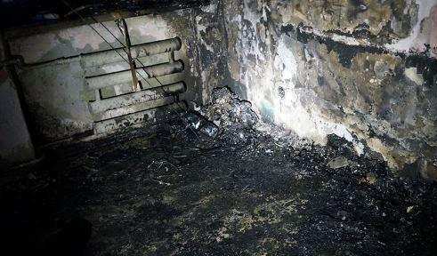 В Херсоне сгорел офис "Правого сектора" В Херсоне сгорел офис "Правого сектора"