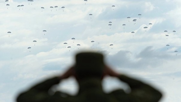 В Крыму начались крупномасштабные учения ВДВ, ВКС и Черноморского флота