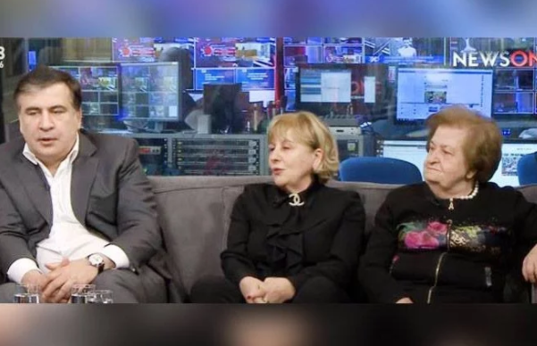 В Грузии умерла бабушка, за счет которой жил Саакашвили