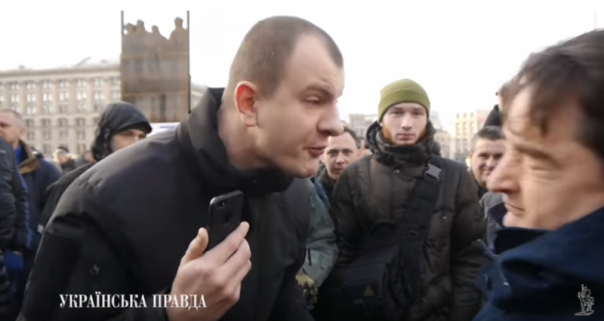 Московский суд заочно арестовал главаря С14 Евгения Карася