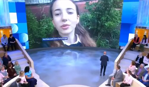 "Чтобы все это услышали!": Первый канал поддержал флешмоб желающих стать украинцами жителей Донбасса