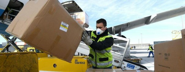 США перехватили 200 тыс. респираторных масок, предназначавшихся для полиции Германии